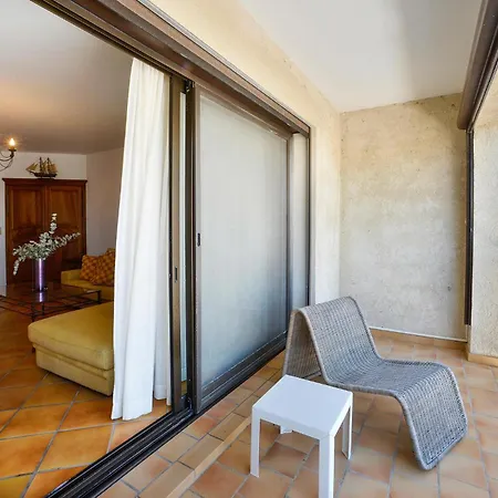 Cozy In Maries De La With Wifi * Saintes-Maries-de-la-Mer